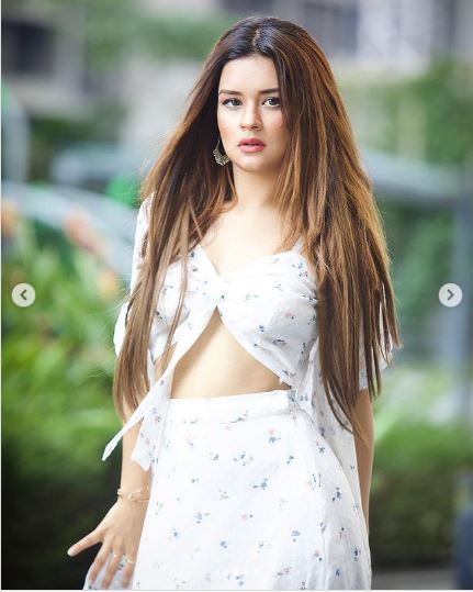 Avneet Kaur uploads the latest 3