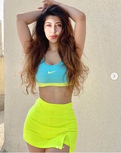 Sonarika Bhadoria 5