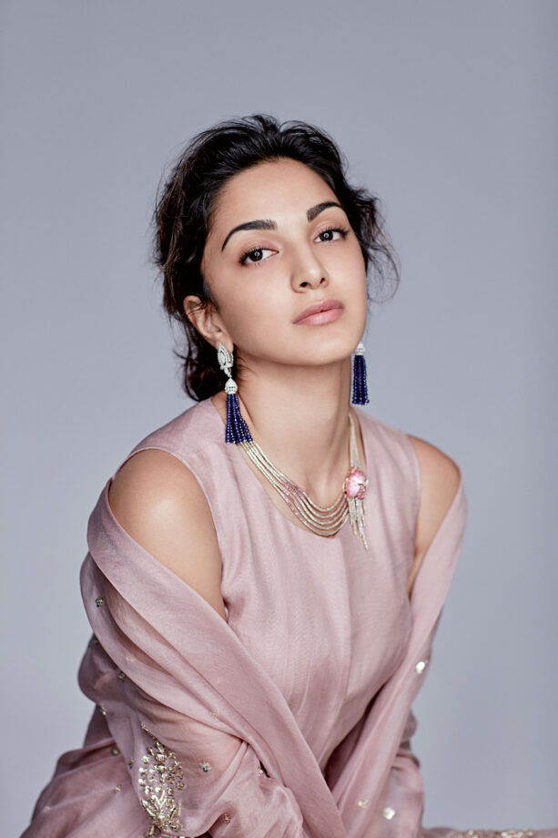 Kiara Advani’s beautiful jewelry 3