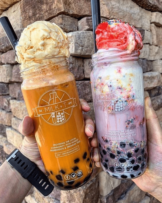 milk tea with toppings