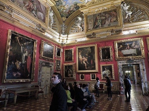 Galleria Palatina (Florence)