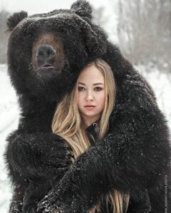 Russian Women Rescued A Bear, They Share A Unique Happy Bond Now